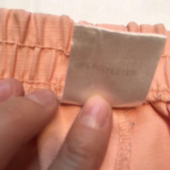 💥SALE💥 Scrub Top & Pants Set By Deauville Set - Picture 9 of 10